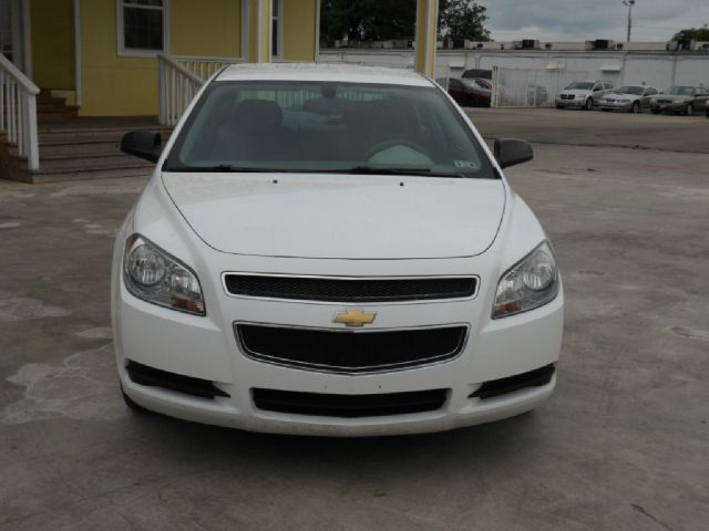 Chevrolet Malibu 2010 photo 1
