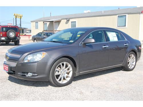 Chevrolet Malibu 2010 photo 3