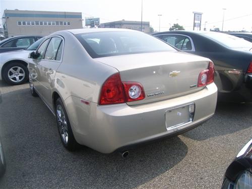 Chevrolet Malibu 2010 photo 4