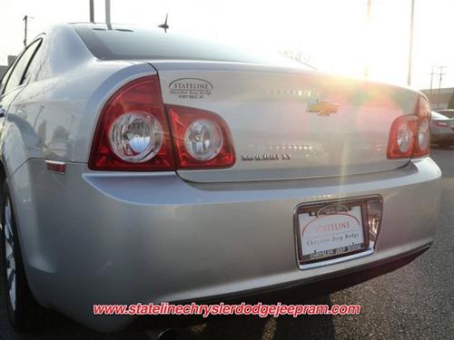 Chevrolet Malibu 2010 photo 2
