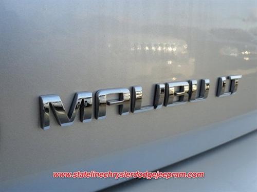 Chevrolet Malibu 2010 photo 3