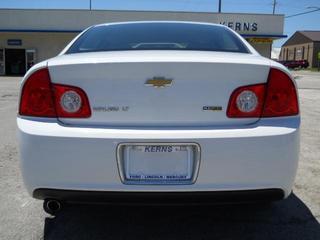 Chevrolet Malibu 2010 photo 2