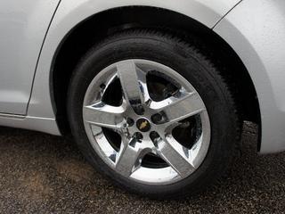 Chevrolet Malibu 2010 photo 2