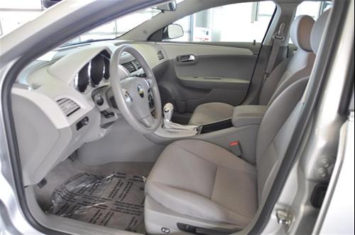 Chevrolet Malibu 2010 photo 4