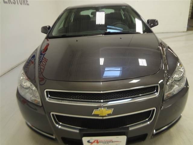 Chevrolet Malibu 2010 photo 4