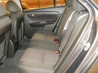 Chevrolet Malibu 2010 photo 2