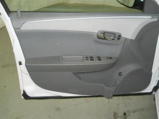 Chevrolet Malibu 2010 photo 2