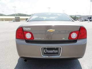 Chevrolet Malibu 2010 photo 3