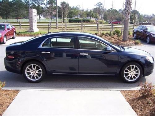 Chevrolet Malibu 2010 photo 3