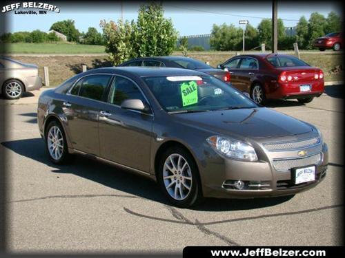 Chevrolet Malibu 2010 photo 2