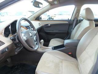 Chevrolet Malibu 2010 photo 2