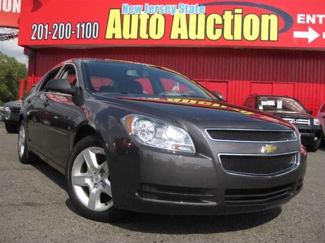Chevrolet Malibu 2010 photo 1