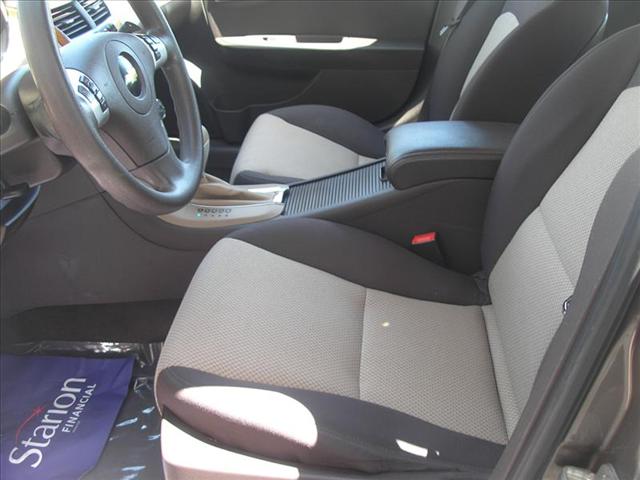 Chevrolet Malibu 2010 photo 3