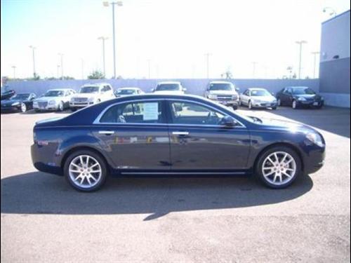 Chevrolet Malibu 2010 photo 3