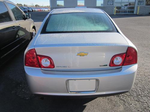 Chevrolet Malibu 2010 photo 4