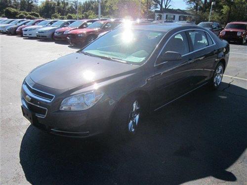Chevrolet Malibu 2010 photo 2