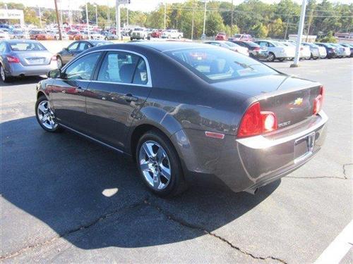 Chevrolet Malibu 2010 photo 3