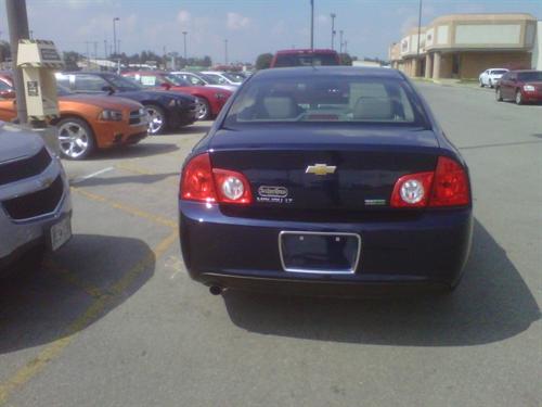Chevrolet Malibu 2010 photo 2