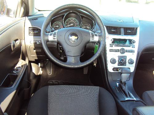 Chevrolet Malibu 2010 photo 1