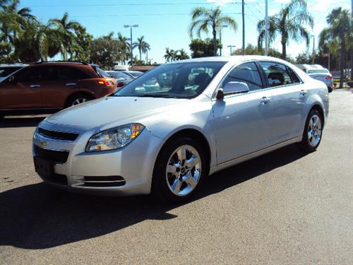Chevrolet Malibu 2010 photo 3