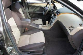 Chevrolet Malibu 2010 photo 1