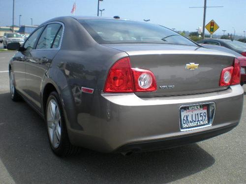 Chevrolet Malibu 2010 photo 1