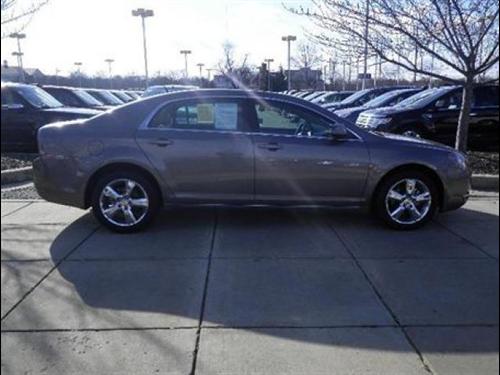 Chevrolet Malibu 2010 photo 3