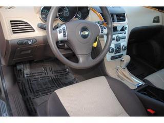 Chevrolet Malibu 2010 photo 5