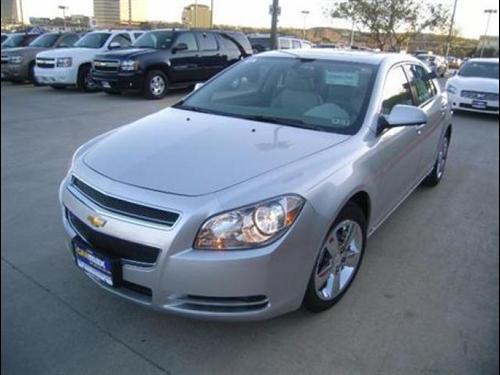 Chevrolet Malibu 2010 photo 2