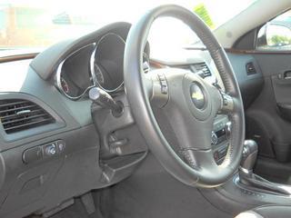 Chevrolet Malibu 2010 photo 3