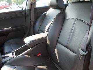 Chevrolet Malibu 2010 photo 4