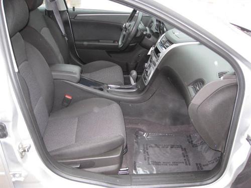 Chevrolet Malibu 2010 photo 4