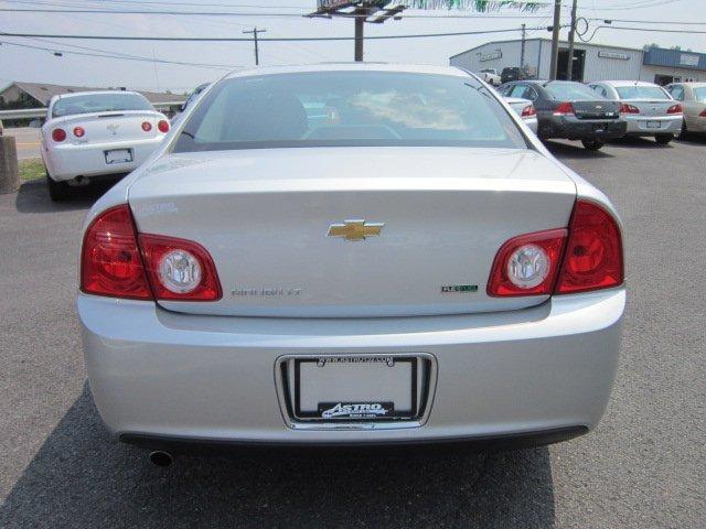 Chevrolet Malibu 2010 photo 5