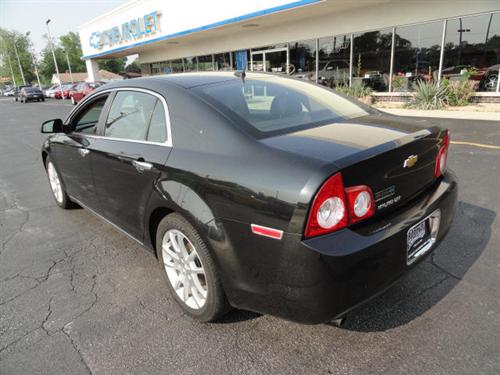 Chevrolet Malibu 2010 photo 2