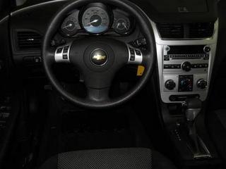 Chevrolet Malibu 2010 photo 1