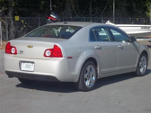 Chevrolet Malibu 2010 photo 3