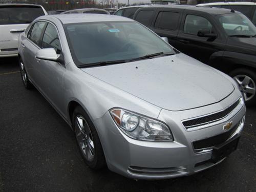 Chevrolet Malibu 2010 photo 3