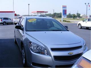 Chevrolet Malibu 2010 photo 1