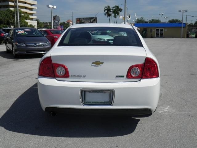 Chevrolet Malibu 2010 photo 5