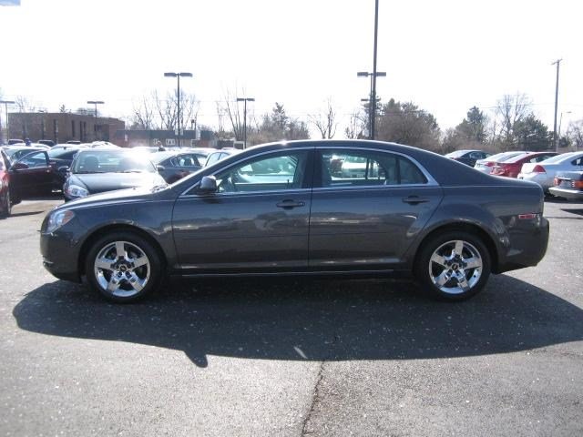 Chevrolet Malibu 4dr Sdn I4 CVT 2.5 Unspecified