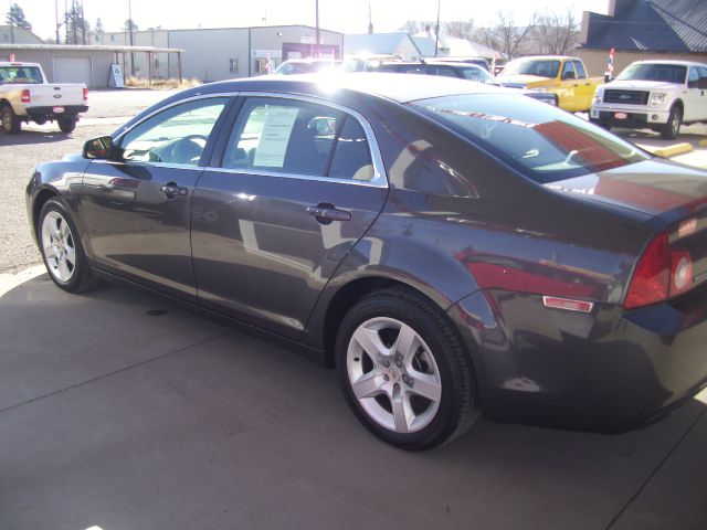 Chevrolet Malibu 2010 photo 4