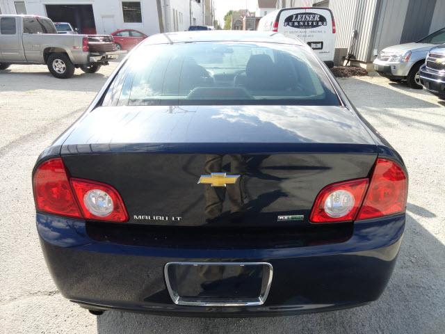 Chevrolet Malibu 2010 photo 5