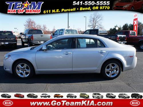 Chevrolet Malibu 2010 photo 1
