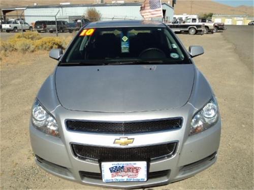 Chevrolet Malibu 2010 photo 3