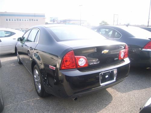 Chevrolet Malibu 2010 photo 4