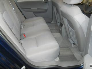 Chevrolet Malibu 2010 photo 2