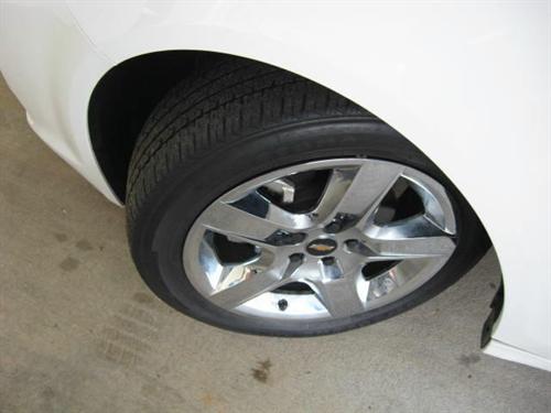 Chevrolet Malibu 2010 photo 1