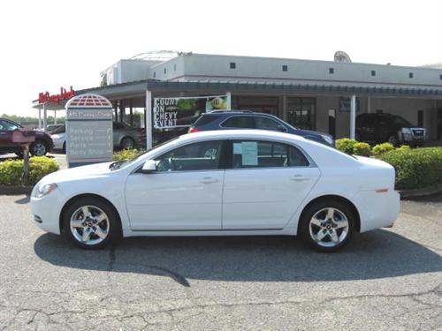 Chevrolet Malibu 2010 photo 4