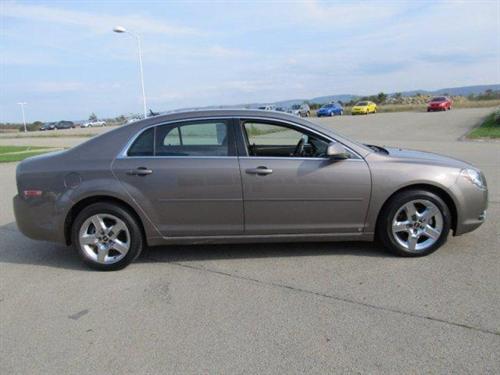 Chevrolet Malibu 2010 photo 3
