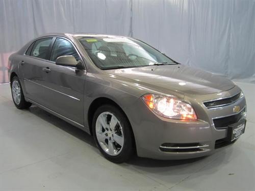 Chevrolet Malibu 2010 photo 2